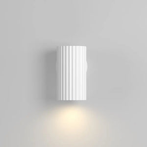 Wandleuchte – Weißes Aluminium, GU10 Fassung, 10 cm Höhe - Calipso | Maytoni