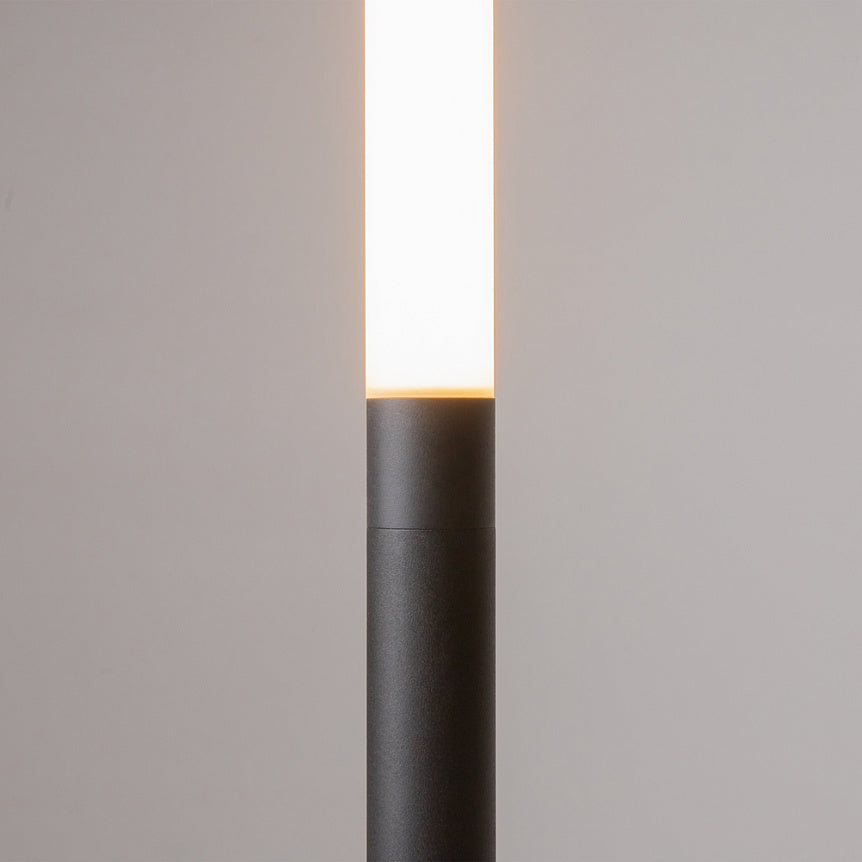 Floor lamp made of metal & frosted acrylic with integrated LED technology – Ray | Maytoni