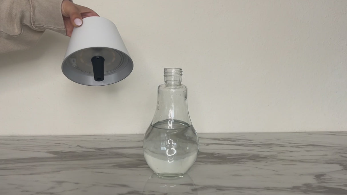 Bottle light with integrated LED technology & rechargeable battery – TOP 2.0 | Sompex