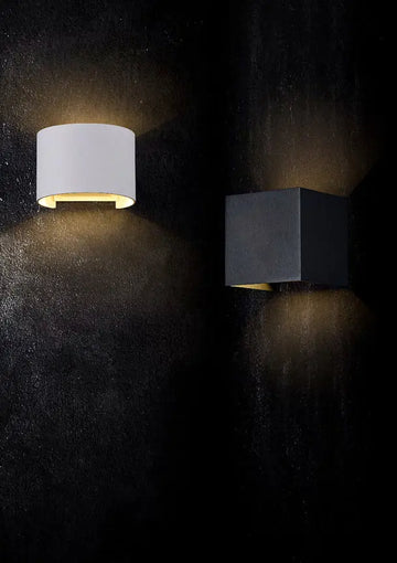 Facade Lighting White Metal Cylinder LED 6W 3000K IP54 – Fulton | Maytoni