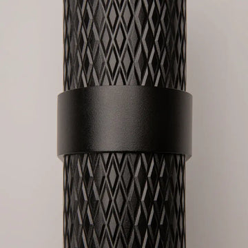 Black aluminum wall light, IP20 – Focus Design | Maytoni