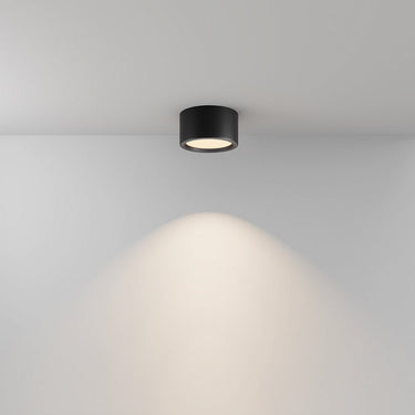 Deckenleuchte aus schwarzem Aluminium mit integrierter LED und IP44 - Schutz – Hydra | Maytoni - Esszett Luxury | Stilvolles Wohnen mit Charakter