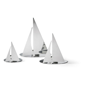 Teelichthalter aus Edelstahl, Poliertes Segelboot-Design, Maritime Lichtreflexe – Regatta | Philippi