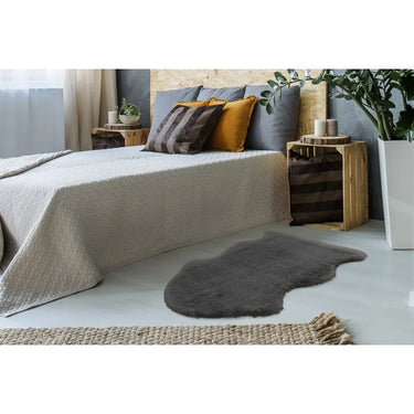 Teppich – Hochflor Oberfläche, Lammfell Optik, Grauer Farbton - Estonia Kunda | Kayoom