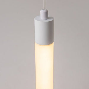 Pendelleuchte Weißes Aluminiumgehäuse mit weißem Acryl - Diffusor und integrierter LED – Arc | Maytoni - Esszett Luxury | Stilvolles Wohnen mit Charakter