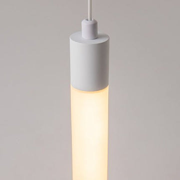Pendelleuchte Weißes Aluminiumgehäuse mit weißem Acryl - Diffusor und integrierter LED – Arc | Maytoni - Esszett Luxury | Stilvolles Wohnen mit Charakter