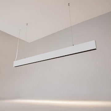 Pendelleuchte Weißes Aluminiumgehäuse mit mattiertem Polycarbonat - Diffusor, integrierter LED und modernem Design – Arc | Maytoni - Esszett Luxury | Stilvolles Wohnen mit Charakter