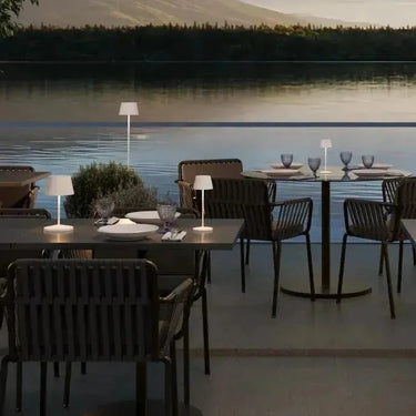 Stehleuchte - LED SEOUL von Villeroy & Boch - Esszett Luxury | Stilvolles Wohnen mit Charakter