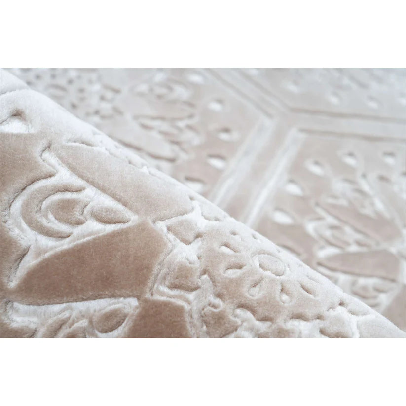 Carpet Embossed Pattern Ultra Soft Plush Feel Non-Slip Backing - Monroe 225 | Kayoom
