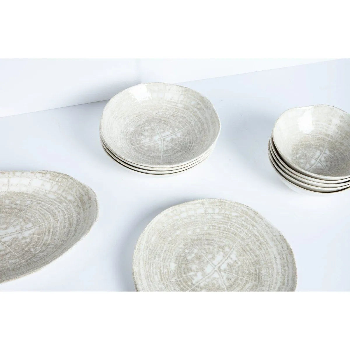 Porcelain plate, deep design, dishwasher safe – Kaylaa | PTMD