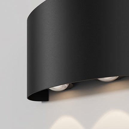 Fassadenbeleuchtung Schwarzes Metall Up - Down LED - Licht – Strato | Maytoni - Esszett Luxury | Stilvolles Wohnen mit Charakter