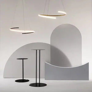 Pendelleuchte – Messingoptik, 60 cm Ring, 326 cm Höhe - Curve | Maytoni