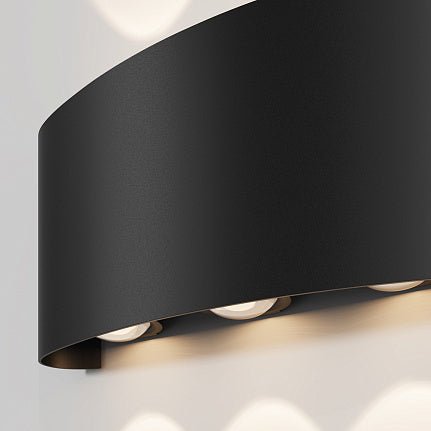 Fassadenbeleuchtung Schwarzes Metall Up - Down LED‑Licht – Strato | Maytoni - Esszett Luxury | Stilvolles Wohnen mit Charakter