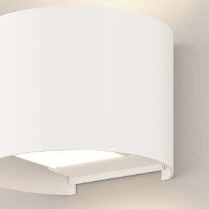 Facade Lighting White Metal Cylinder LED 6W 3000K IP54 – Fulton | Maytoni