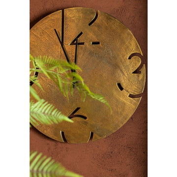 Wanduhr - Zafrina Brass 72.0 x 2.0 x 72.0 cm von PTMD - Esszett Luxury | Stilvolles Wohnen mit Charakter