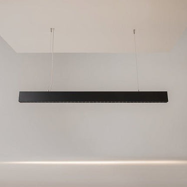 Pendelleuchte Schwarzes Aluminiumgehäuse mit mattiertem Polycarbonat - Diffusor, integrierter LED und modernem Design – Arc | Maytoni - Esszett Luxury | Stilvolles Wohnen mit Charakter