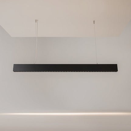 Pendelleuchte Schwarzes Aluminiumgehäuse mit mattiertem Polycarbonat - Diffusor, integrierter LED und modernem Design – Arc | Maytoni - Esszett Luxury | Stilvolles Wohnen mit Charakter