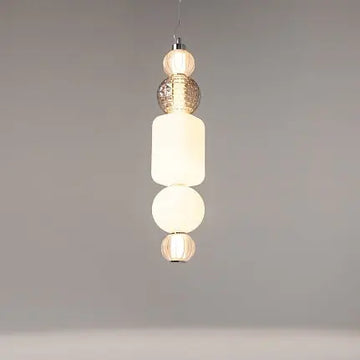 Pendant light with gold-colored metal base, transparent glass, and crystal accents in a luxurious design – Collar | Maytoni