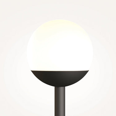 Wandleuchte aus schwarzem Metall mit zwei weißen Glaskugeln und Touch - Dimmer | Maytoni - Esszett Luxury | Stilvolles Wohnen mit Charakter