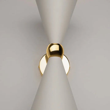 Wall light with white and gold finish and rotating conical shades - Vesper | Maytoni