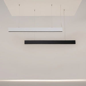 Pendelleuchte Weißes Aluminiumgehäuse mit mattiertem Polycarbonat - Diffusor, integrierter LED und modernem Design – Arc | Maytoni - Esszett Luxury | Stilvolles Wohnen mit Charakter