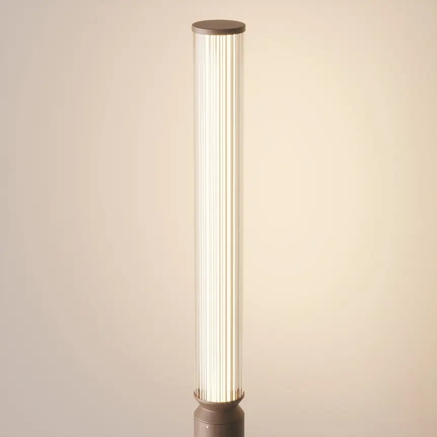 Landschaftsleuchte – Braune Farbe, Aluminium Glas, Zeitlose Eleganz - Lit | Maytoni