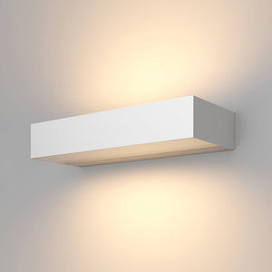 Wandleuchte mit weißem Aluminiumkörper und mattiertem Glasdiffusor – Lot | Maytoni - Esszett Luxury | Stilvolles Wohnen mit Charakter