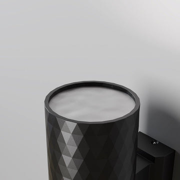 Wandleuchte mit schwarzem Aluminiumgehäuse und versiegeltem Sicherheitsglas – Bowery | Maytoni - Esszett Luxury | Stilvolles Wohnen mit Charakter