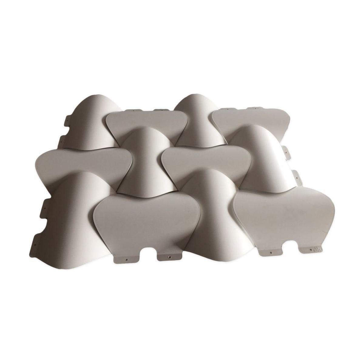 3D Wall with Relief Structure, Geometric Spline Design & Lightweight Material – Spline | 3D Wall