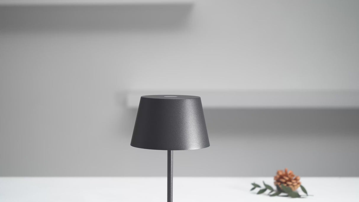 Table lamp, coated aluminum, dimmable, cordless, touch dimmer – SEOUL 2.0 | Villeroy & Boch