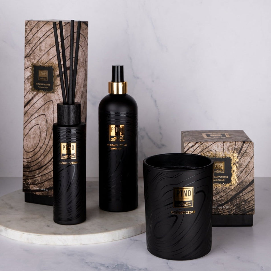 Elements Fragrance Kerze - Elegant Cedar - Esszett Luxury