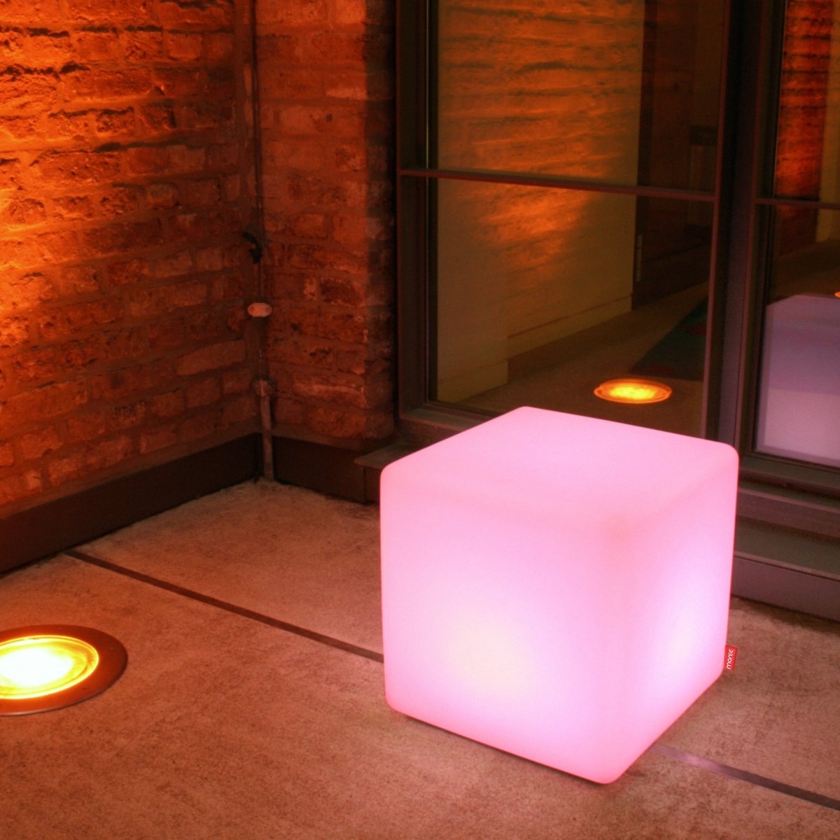 Leuchttisch - Cube - Esszett Luxury